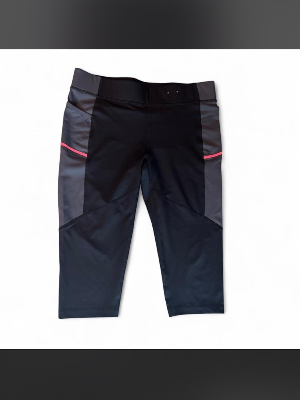 Fila Sport Women’s Running Capri Leggings Size M NWOT